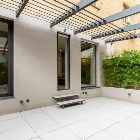 Teanna Lux Апартаменты