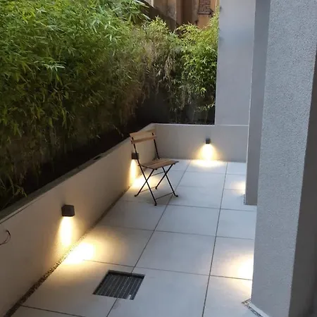 Teanna Lux Apartment *